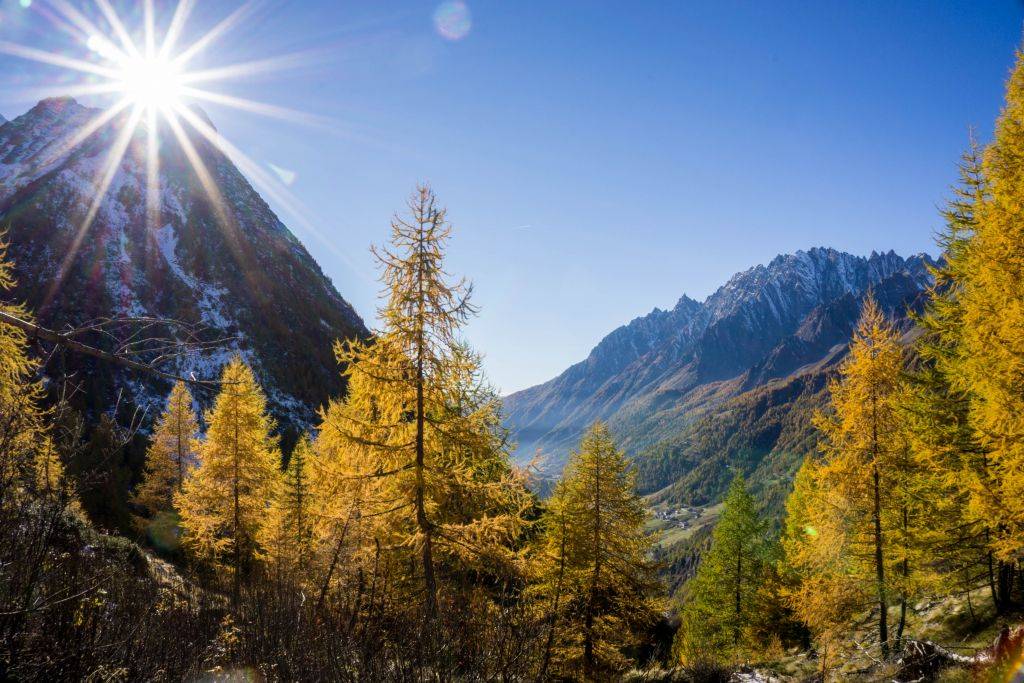 Hiking in Autumn in Italy