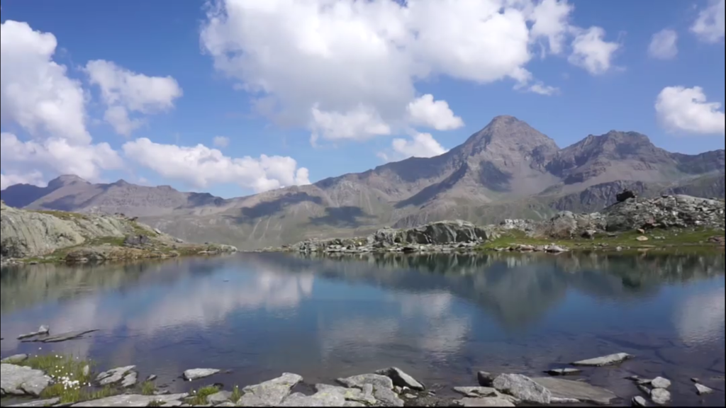 When is good time of the year to Hike in the Alps? 2