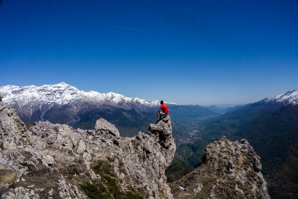 Thullie Hole - Spring Day Hike from Torino