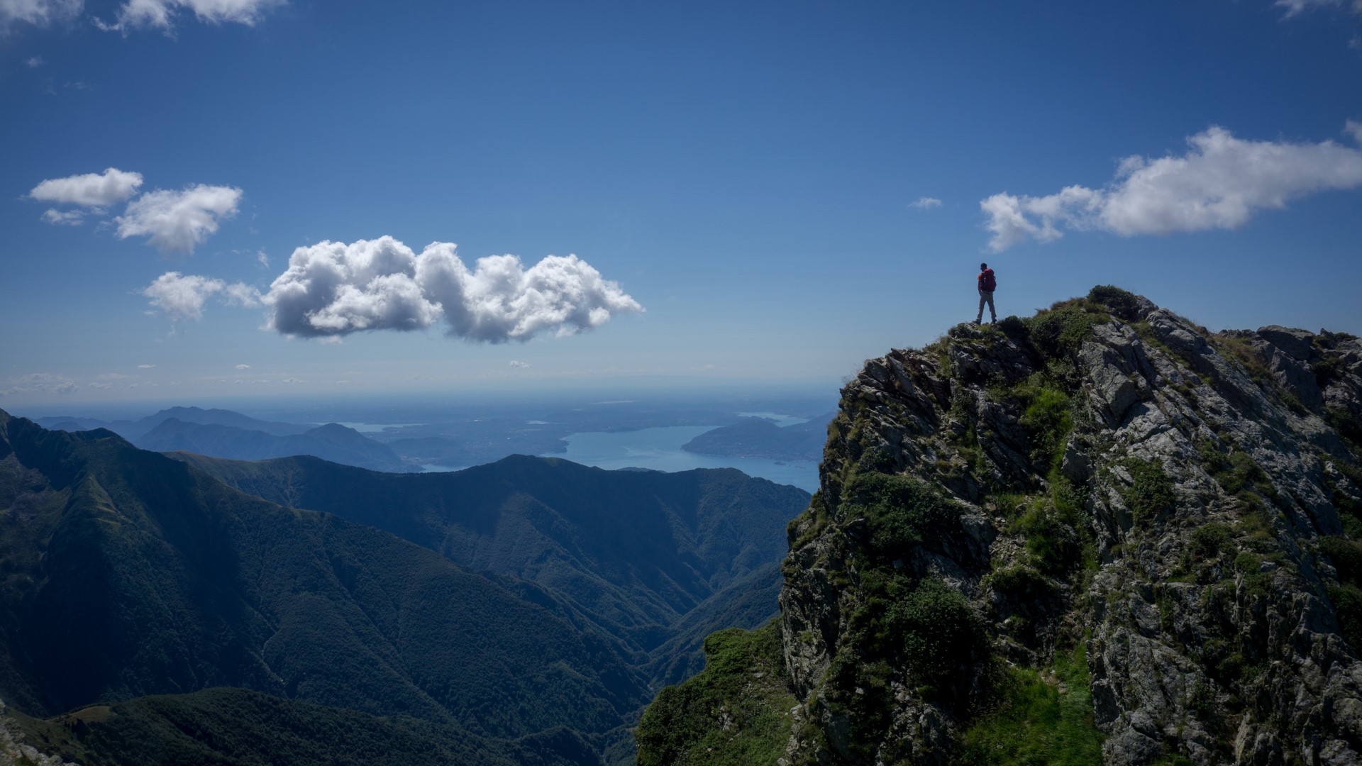 lake-maggiore-trekking-tour