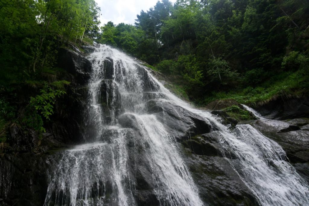 Waterfall trek in the Alps 2