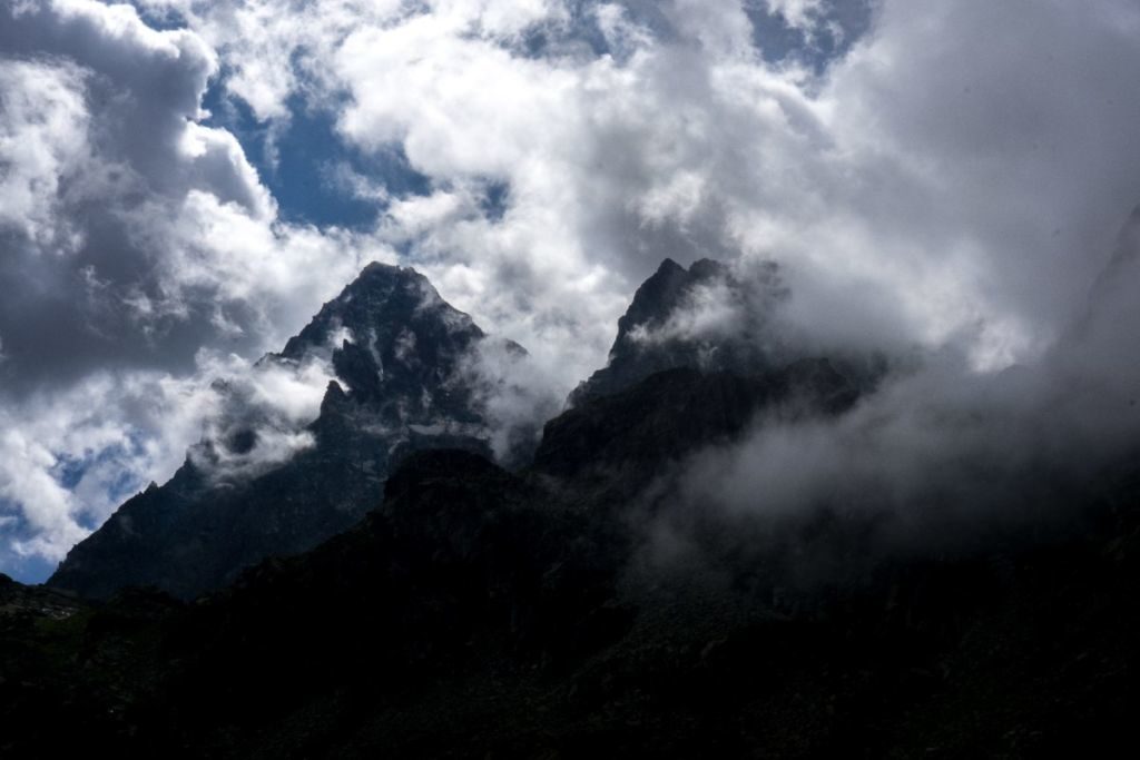 Maritime Alps and Monviso Trekking 1