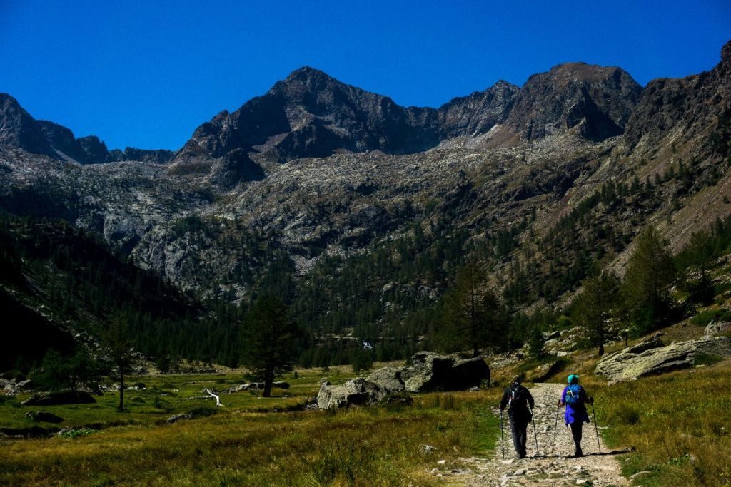 Maritime Alps and Monviso Trekking 10