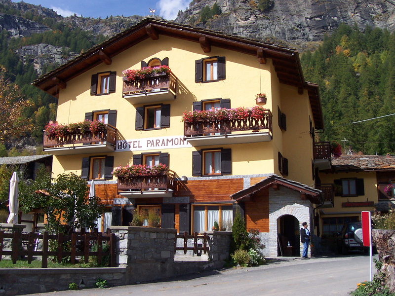 Gran Paradiso Mont Blanc Hiking Trail