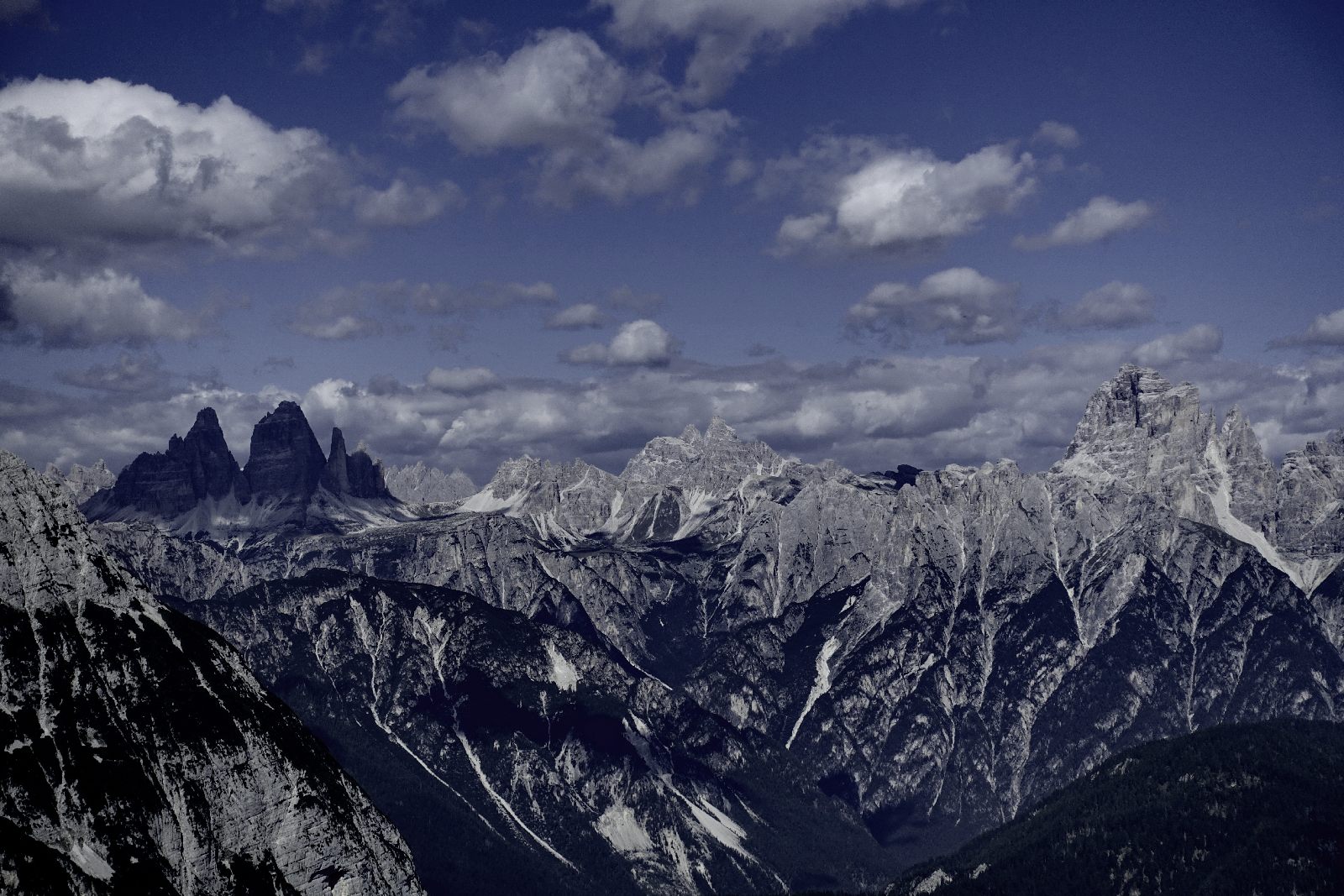 Hut to Hut Dolomites Discover