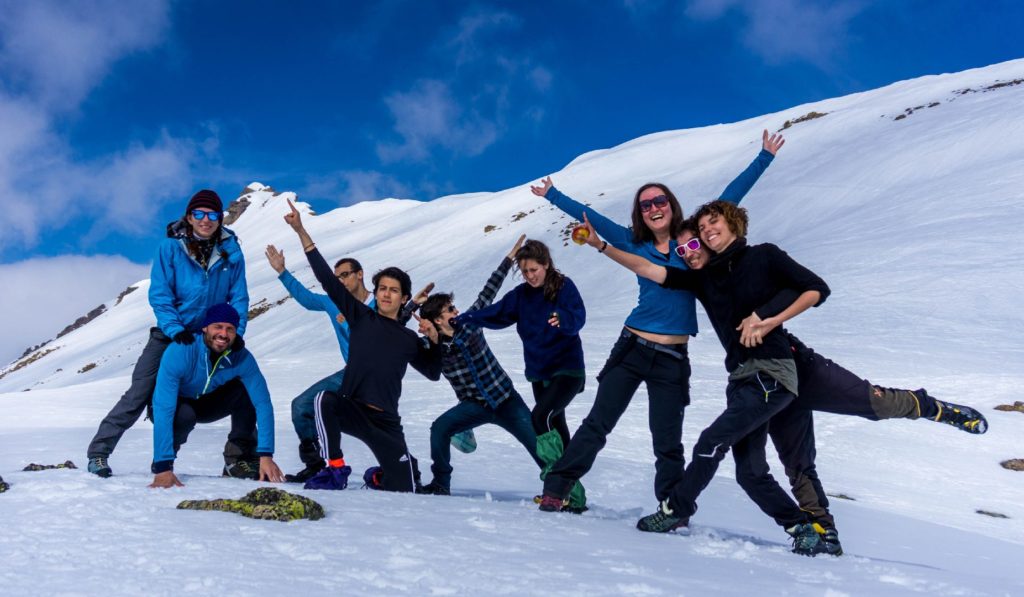 student hike alps